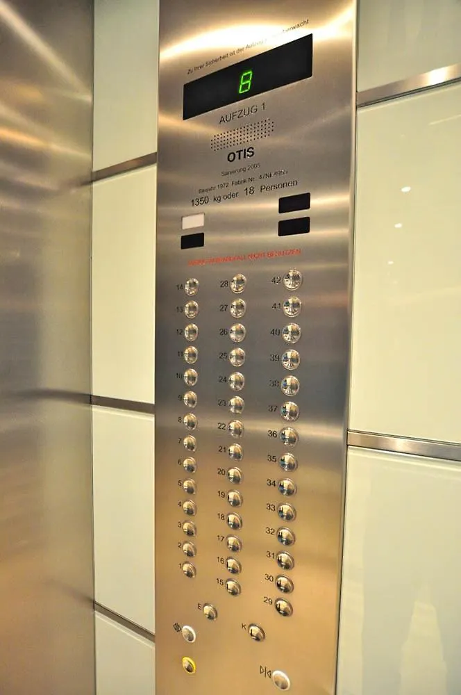 Axa Tower Apartment كولونيا ألمانيا